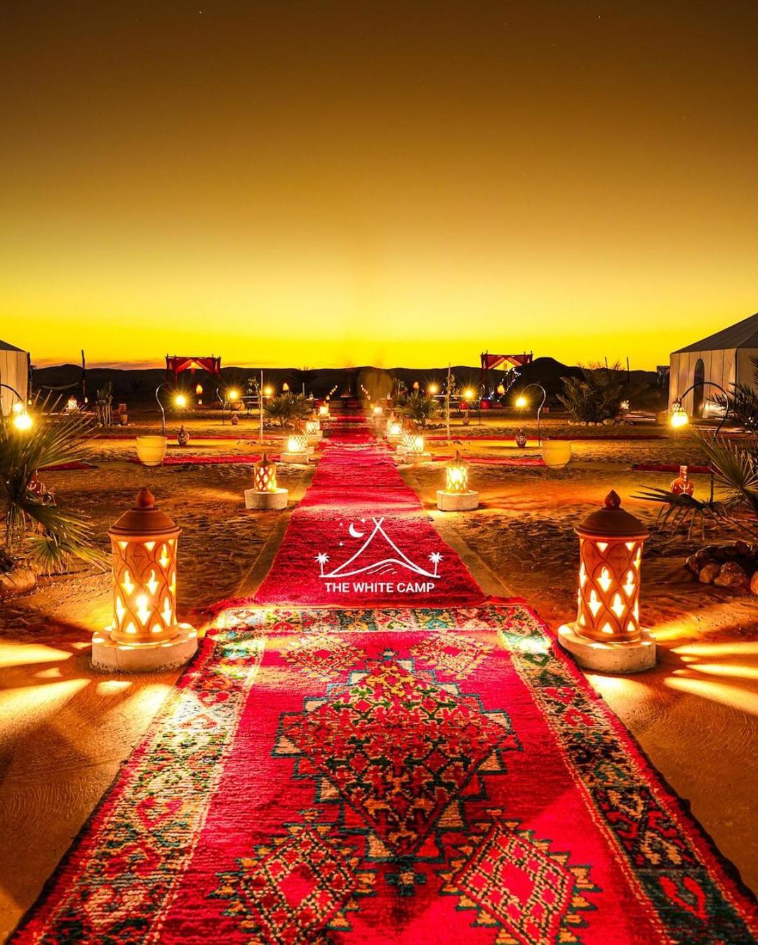 The White Camp - Your Merzouga Luxury Desert Camp & Erg Chebbi Dunes Camel Riding Εξωτερικό φωτογραφία