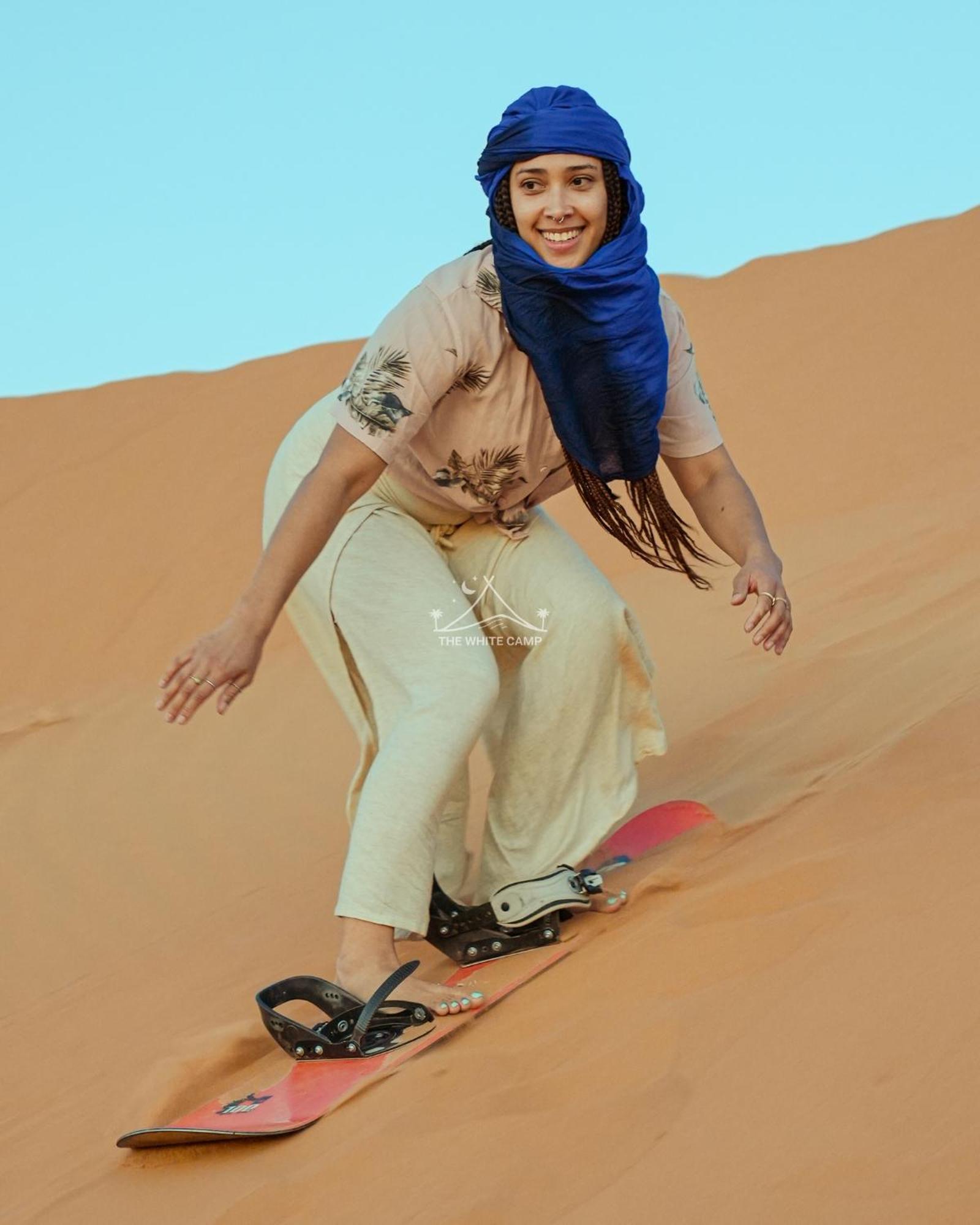 The White Camp - Your Merzouga Luxury Desert Camp & Erg Chebbi Dunes Camel Riding Εξωτερικό φωτογραφία