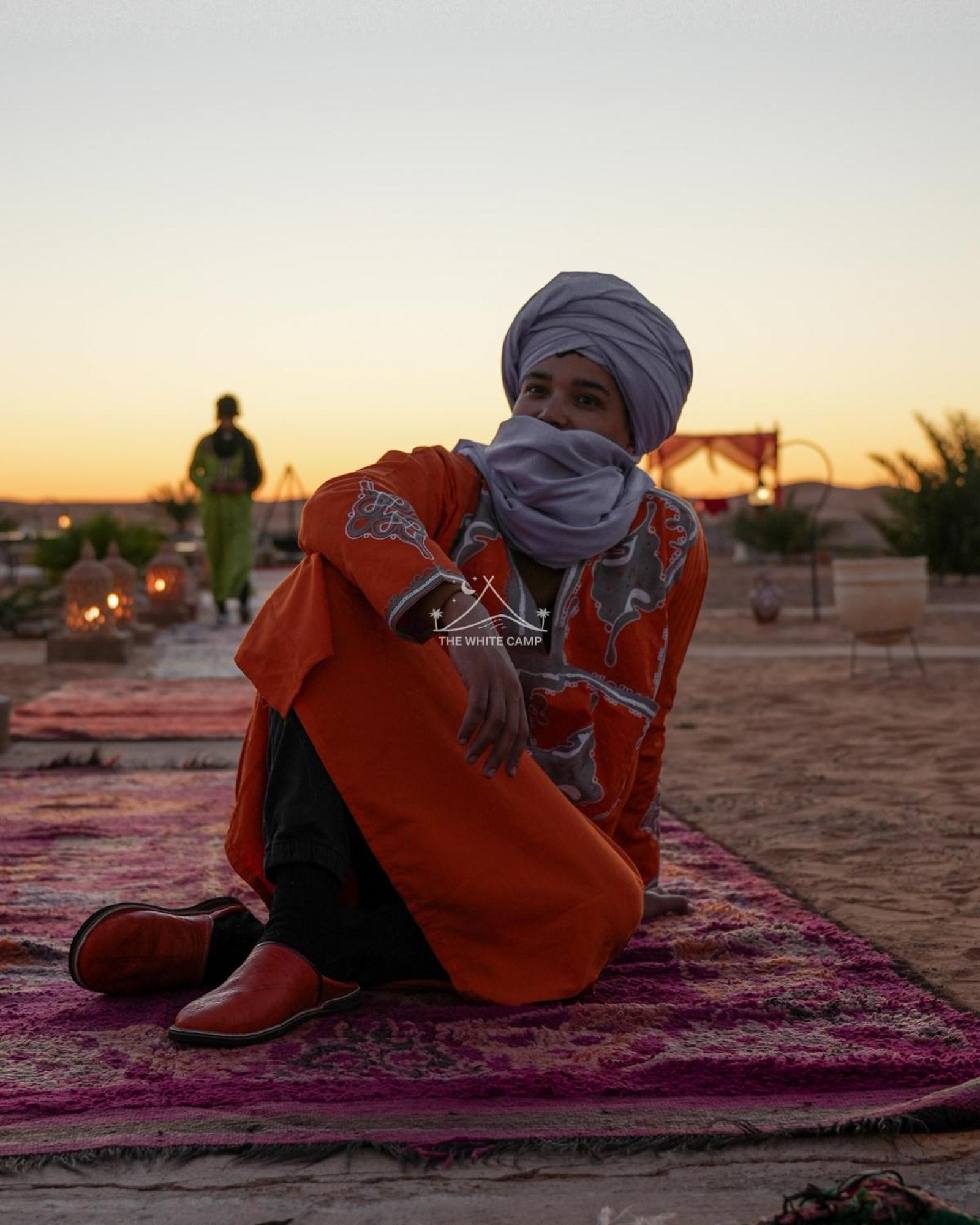 The White Camp - Your Merzouga Luxury Desert Camp & Erg Chebbi Dunes Camel Riding Εξωτερικό φωτογραφία